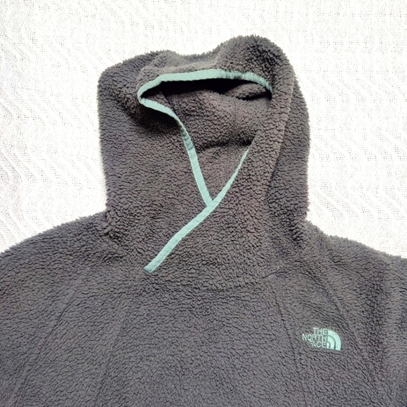 The North Face Women's Japan fleece Sweater Hoodie size Medium Seafoam Green - Picture 4 of 8
